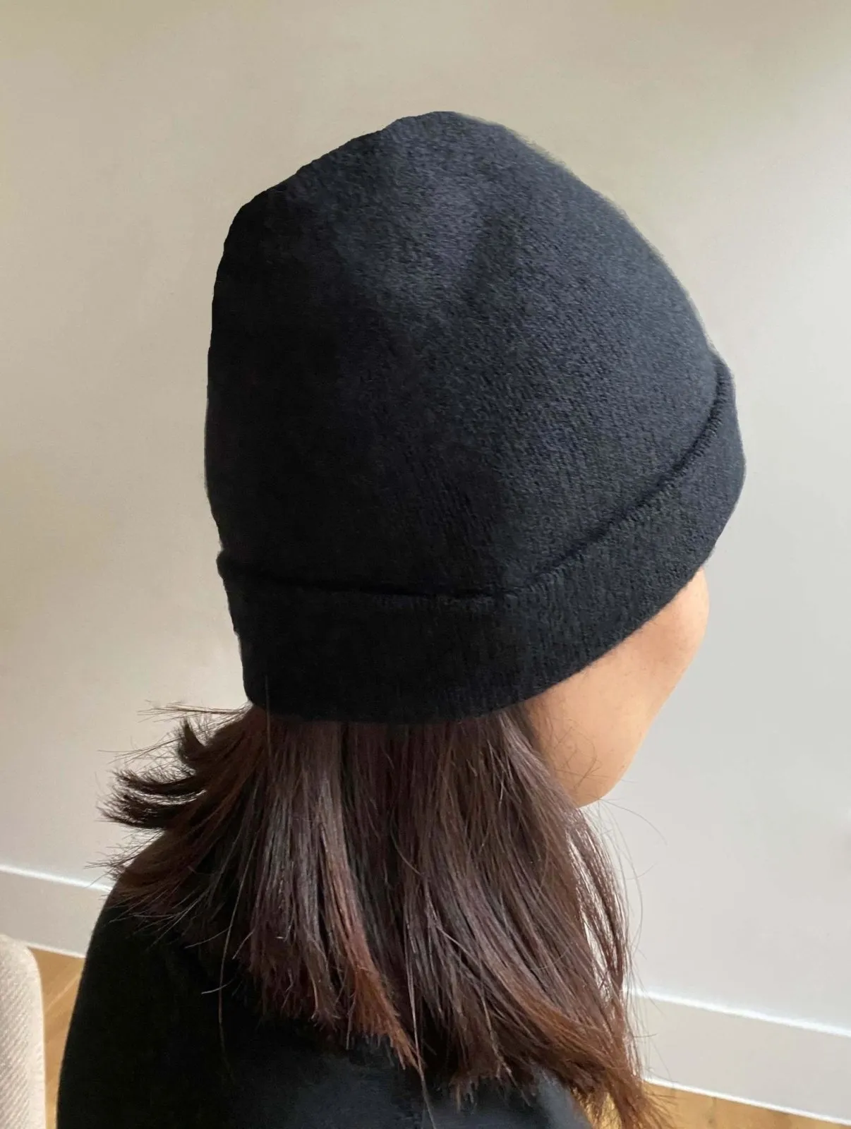 Black cashmere beanie hat for women