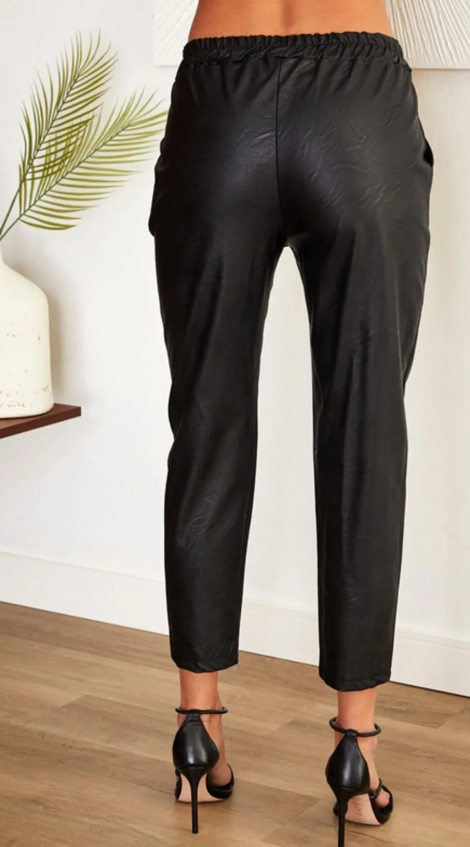 Venti black faux leather pants