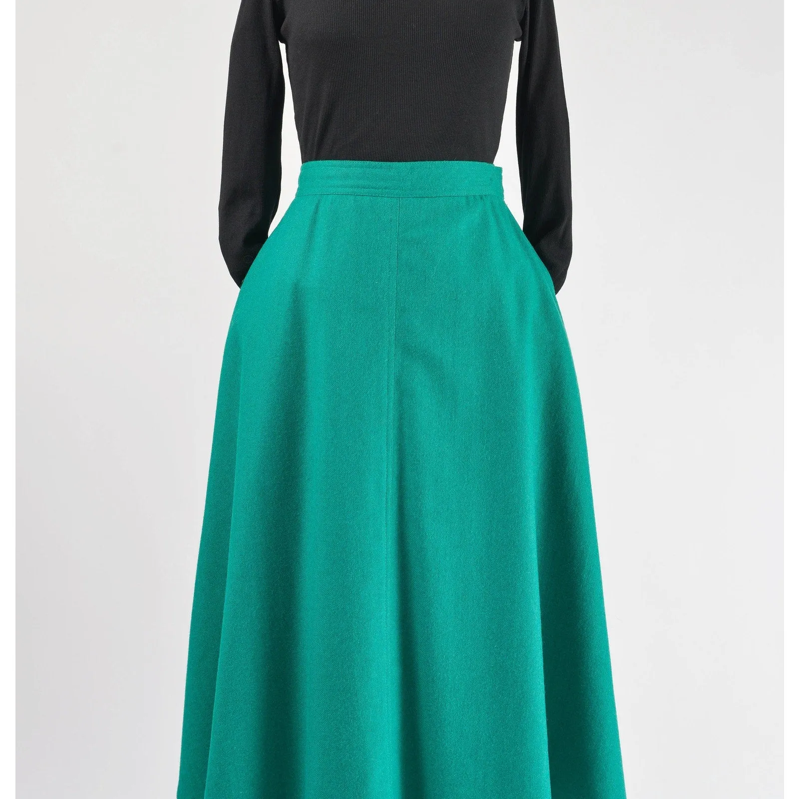 Vintage 80s Emerald Green Wool Skirt High Waisted Full Swing Fit Midi Skirt with Pockets size Medium